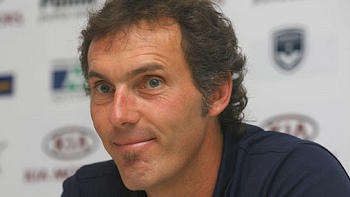 Laurent Blanc asumió en Francia y se mostró confiado en 