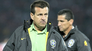 Dunga se defiende: 