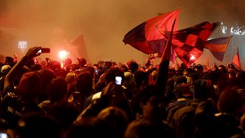 Hinchas de U. de Chile protagonizaron 