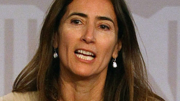 Ministra Sernam sostuvo que retraso en pagos de postnatal es 