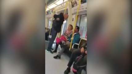   Viralizan imágenes de mujer que defendió a su marido tras inesperada agresión en metro de Londres 