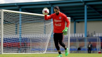 Claudio Bravo se sumará en Moscú a la concentración de la selección