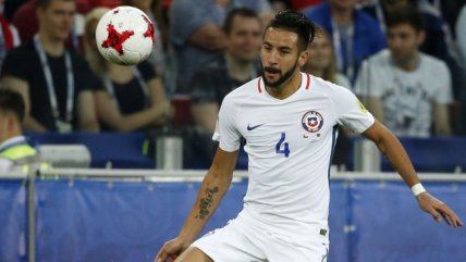 Medio ruso escogió a Isla como el jugador más valioso en fecha inicial de la Confederaciones