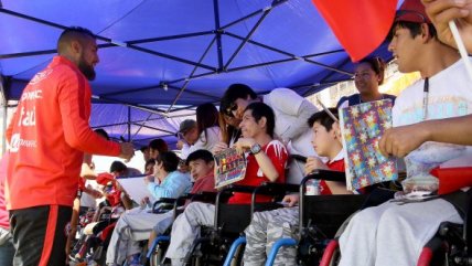 Seleccionados compartieron con niños discapacitados en la última práctica en Calama