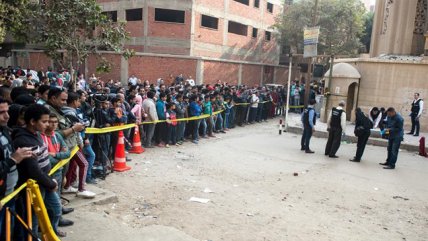   Egipto: Al menos 10 muertos en ataque armado contra una iglesia al sur de El Cairo 