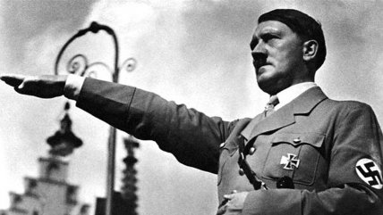 Amazon cambia logo tras comparaciones con Hitler  