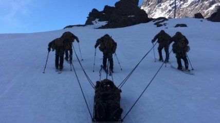   El operativo del Ejército para rescatar a tripulación que falleció en accidente aéreo en el Cerro El Plomo 