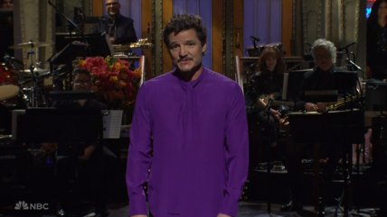   Conteniendo la emoción, Pedro Pascal resaltó sus raíces chilenas en su debut en 