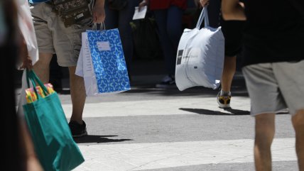   Economista prevé que IPC de noviembre incidirá en compras navideñas 