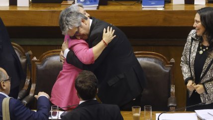   Marcel y su emotivo abrazo con Jara: 