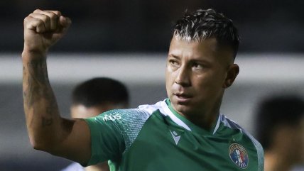   Hizo gestos de dinero y señaló sus genitales: El duro informe contra Leonardo Valencia 