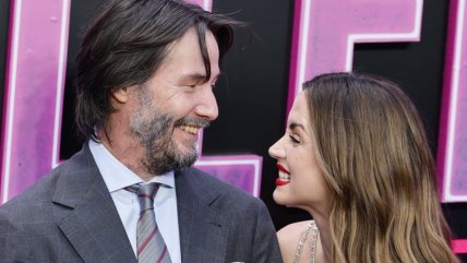   Con Pedro Pascal en la alfombra roja: Ana de Armas y Keanu Reeves estrenaron 