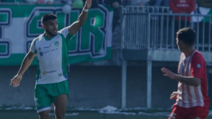   Segunda División: Puerto Montt mantuvo el liderato tras un polémico empate contra Linares 