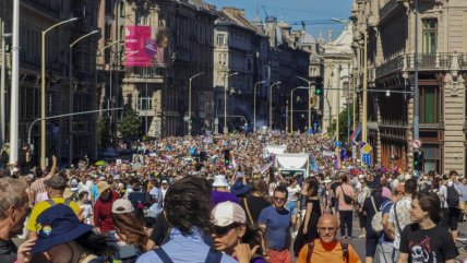  Budapest celebra Marcha del Orgullo prohibida por el Gobierno  
