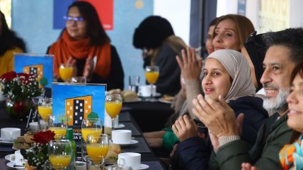   Ministro de Vivienda dio la bienvenida a familia palestina refugiada de Gaza 