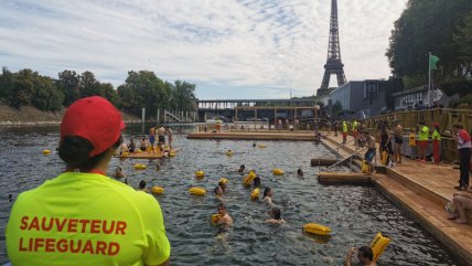   Francia habilitó el río Sena para bañistas luego de 102 años de prohibición 