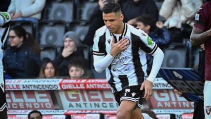  Prensa aseguró que Alexis no llegó a práctica de Udinese para presionar por su salida 