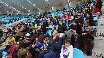  Con el Estadio Tierra de Campeones como refugio, Iquique evacua su zona costera 