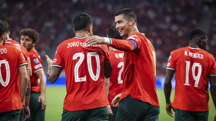   Cristiano Ronaldo anotó en la victoria de Portugal e igualó un récord goleador en Clasificatorias 
