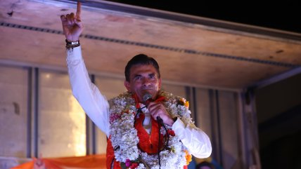   Boric felicitó a Rodrigo Paz por su elección como presidente de Bolivia 