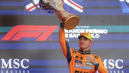   Lando Norris celebró su séptima carrera del año al ganar el GP de Sao Paulo en Interlagos 