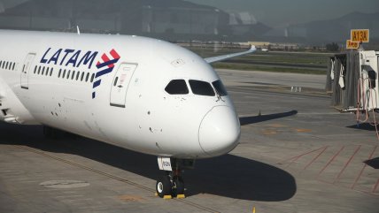   Latam anunció nuevas cancelaciones de vuelos por huelga de pilotos 
