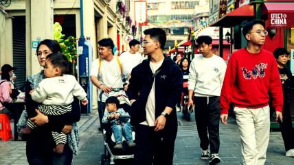   China lanza sistema nacional de mediación familiar para enfrentar su crisis demográfica 