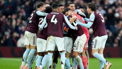   Aston Villa venció en la agonía a Arsenal y encendió la zona alta de la Premier 