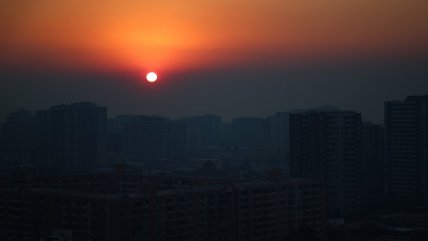   Incendio en Melipilla afecta a 1.870 hectáreas y su humo cubre Santiago 